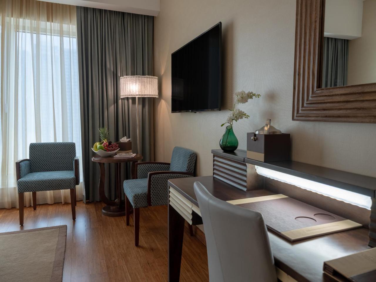 Deluxe Twin Room Marina View Early check 11am & late check-out at 4pm on food & beverage valid until 15 September 2026 only